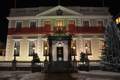 Mansion House at night