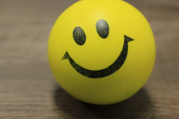 Image of yellow happy face