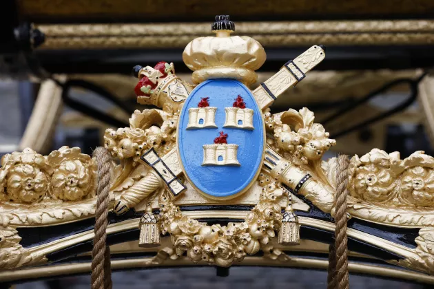 Image of the City Coat of Arms, Lord Mayor's Coach