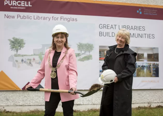 Lord Mayor of Dublin, Caroline Conroy with Dublin City Librarian Mairead Owens turning the sod at the site of the new Finglas Library