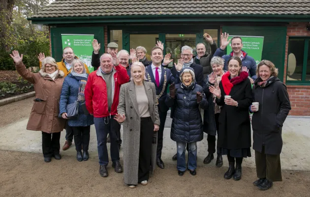 photograph of the Lord Mayor visiting the new tearooms, taken by Gareth Chaney